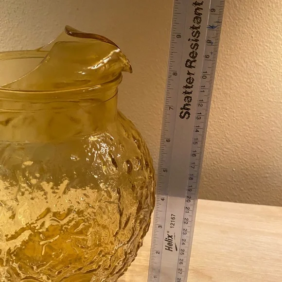 Anchor Hocking Vintage pebbled crinkle amber glass pitcher, no cracks or chips - Picture 9 of 9